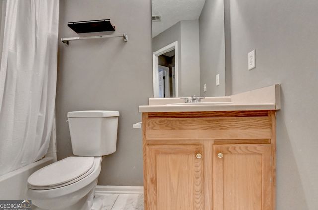 225 DAIRYLAND Drive, Covington, GA 30016