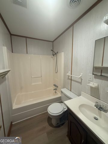 214 Ashland Drive, Stockbridge, GA 30281