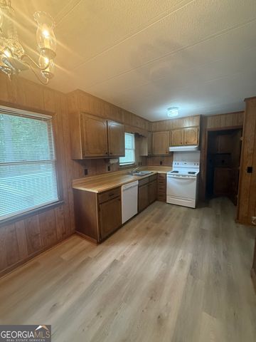 214 Ashland Drive, Stockbridge, GA 30281