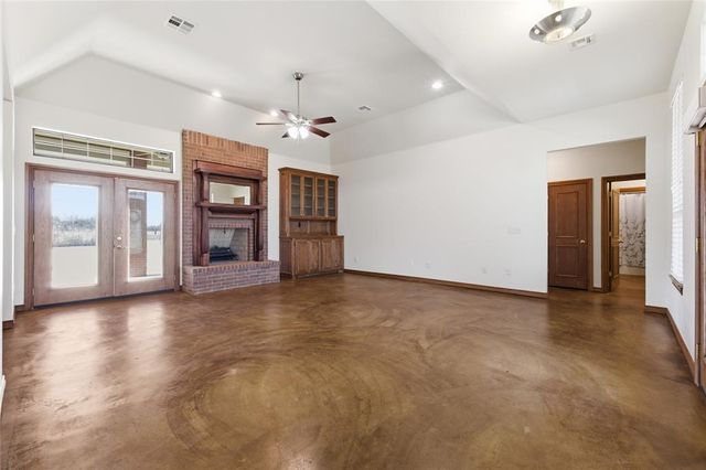 7001 S Cimarron Road, Yukon, OK 73099