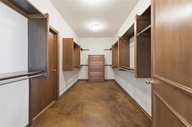 7001 S Cimarron Road, Yukon, OK 73099