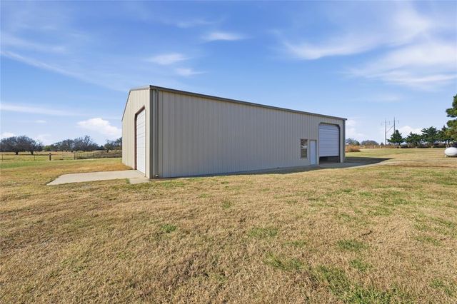 7001 S Cimarron Road, Yukon, OK 73099
