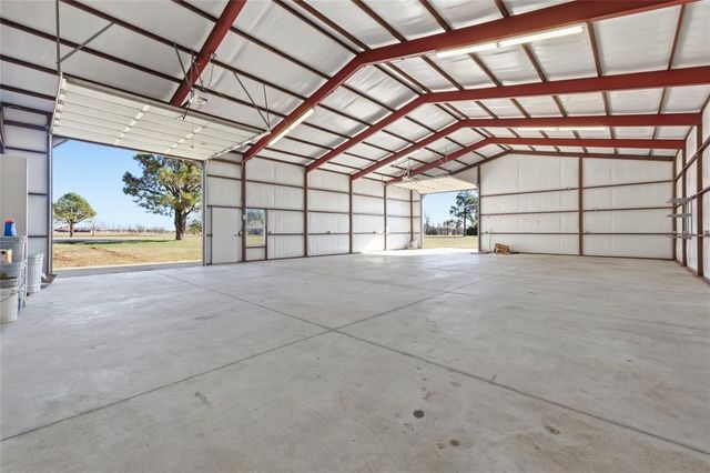 7001 S Cimarron Road, Yukon, OK 73099