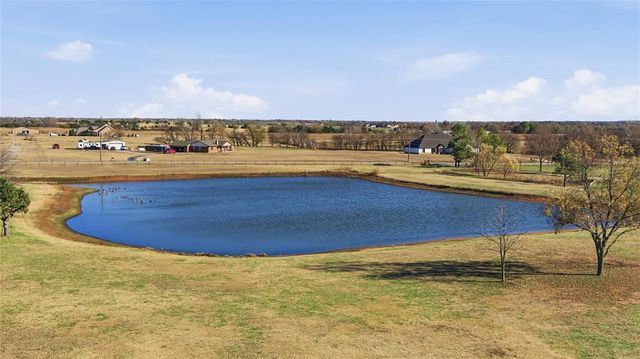 7001 S Cimarron Road, Yukon, OK 73099