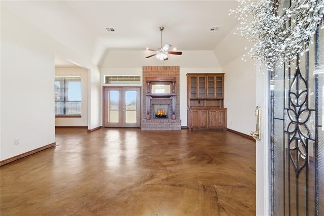 7001 S Cimarron Road, Yukon, OK 73099