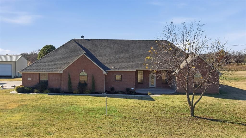 7001 S Cimarron Road, Yukon, OK 73099