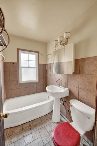 14424 S Lowe Avenue, Riverdale, IL 60827
