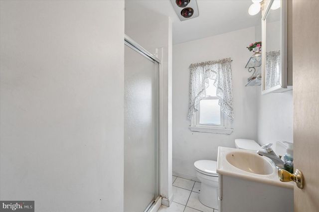 716 BROOKE CIR, Morton, PA 19070