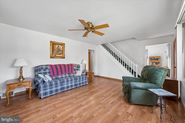 716 BROOKE CIR, Morton, PA 19070