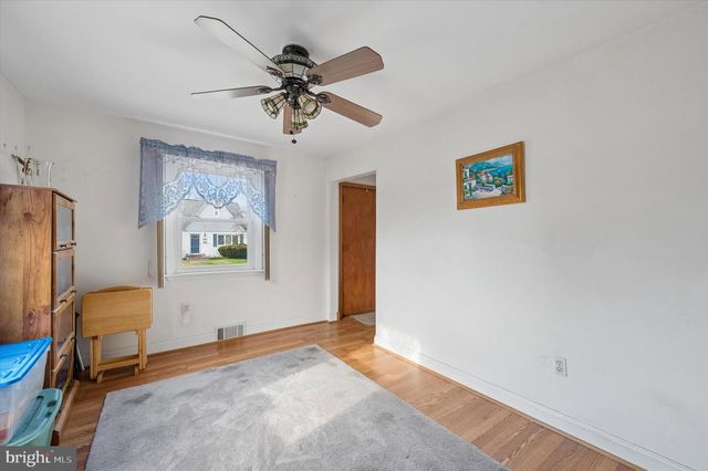 716 BROOKE CIR, Morton, PA 19070