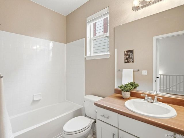 950 Sumner Way, Erie, CO 80516