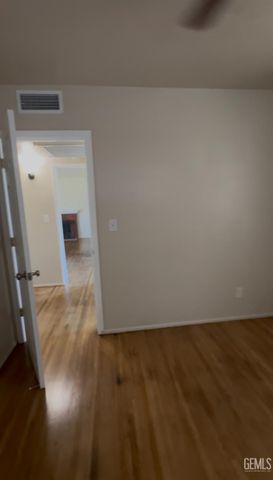 4521 Joanne Avenue, Bakersfield, CA 93309