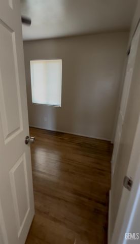 4521 Joanne Avenue, Bakersfield, CA 93309