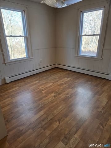 40 Maple Avenue Extension, Montville, CT 06382