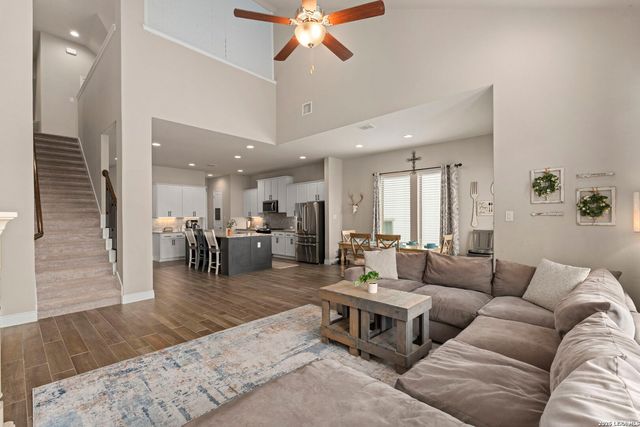 125 Amarosa, Boerne, TX 78006