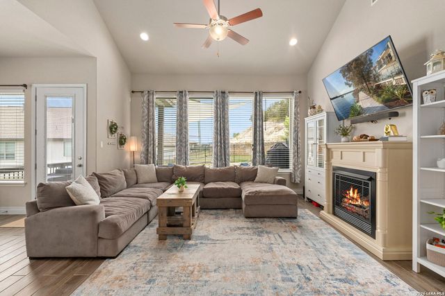 125 Amarosa, Boerne, TX 78006