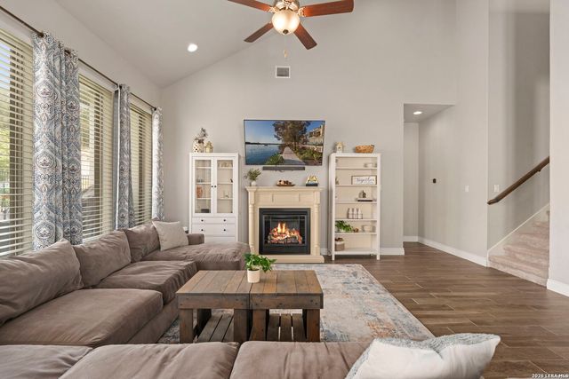 125 Amarosa, Boerne, TX 78006