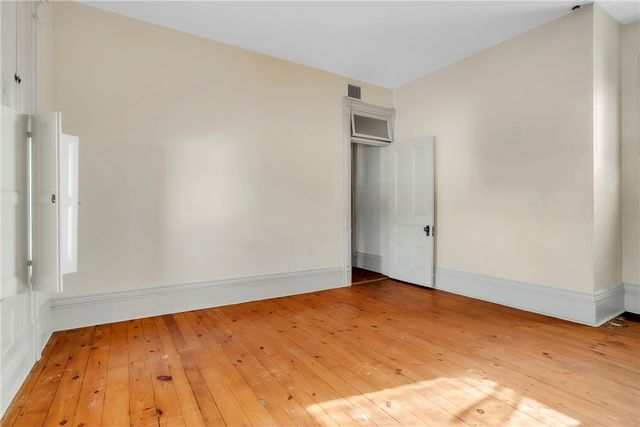 412 S Main St, City Of But Sw, PA 16001