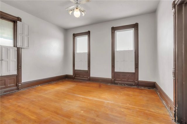 412 S Main St, City Of But Sw, PA 16001
