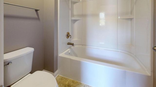 5585 Orchard Cove, Mound, MN 55364