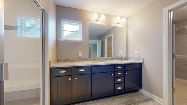 5585 Orchard Cove, Mound, MN 55364