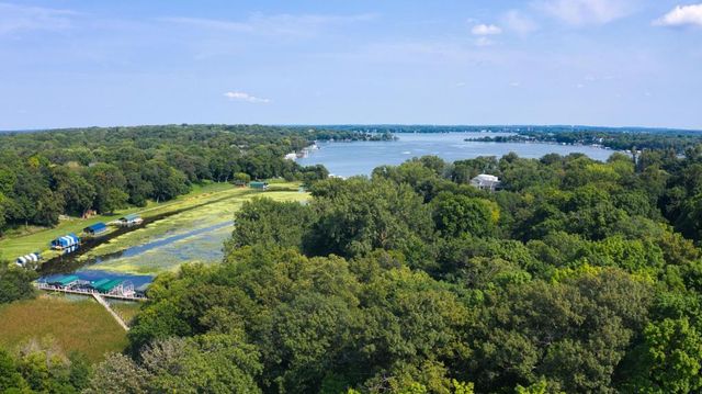 5585 Orchard Cove, Mound, MN 55364