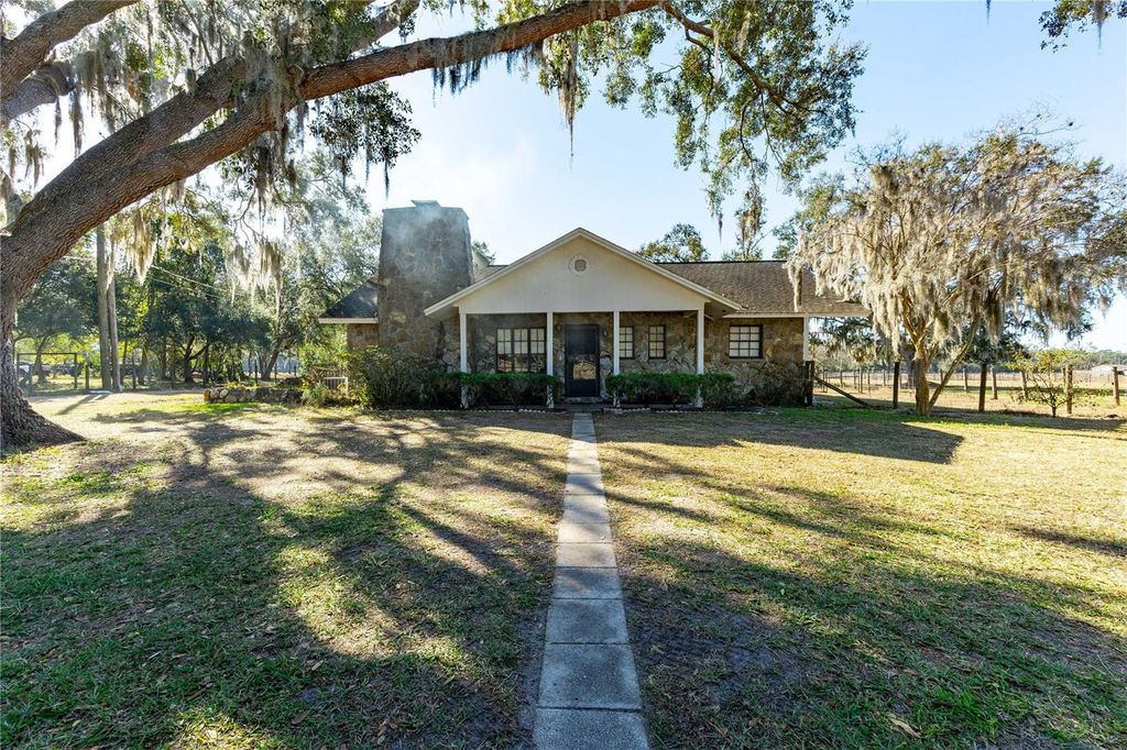 Image 1 of property listing at 27430 MILLER ROAD, Dade City, FL 33525