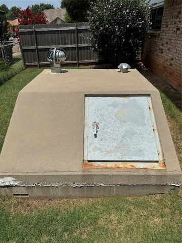 704 Holly Hill Road, Edmond, OK 73003