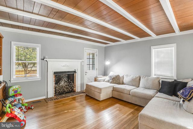 10057 MIDDLEFORD RD, Seaford, DE 19973