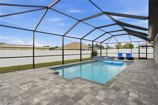 2704 SW 15th AVE, Cape Coral, FL 33914
