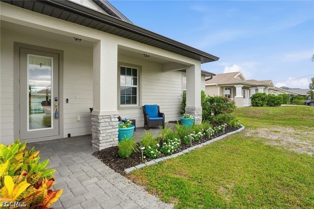 2704 SW 15th AVE, Cape Coral, FL 33914