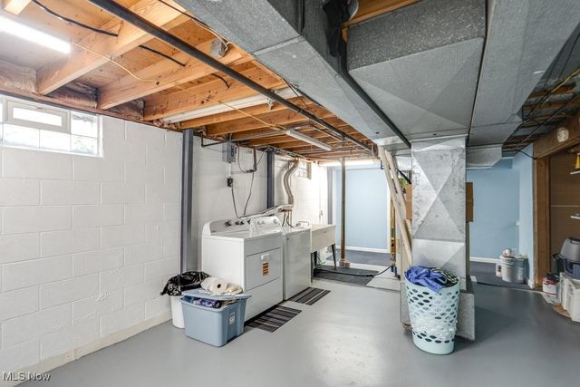 6895 Grant Drive, Westfield Center, OH 44251