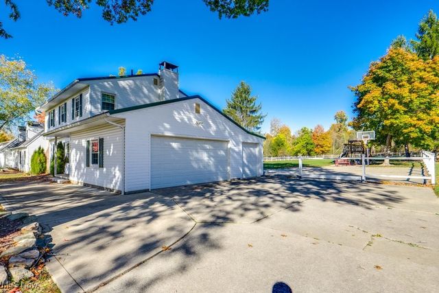 6895 Grant Drive, Westfield Center, OH 44251