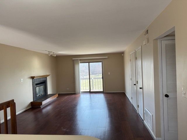 579 Morningside Drive 7, Roselle, IL 60172