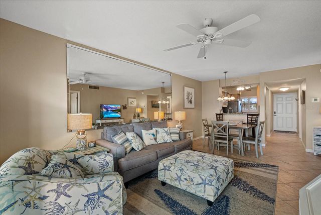 950 TARPON CENTER DRIVE 101, Venice, FL 34285