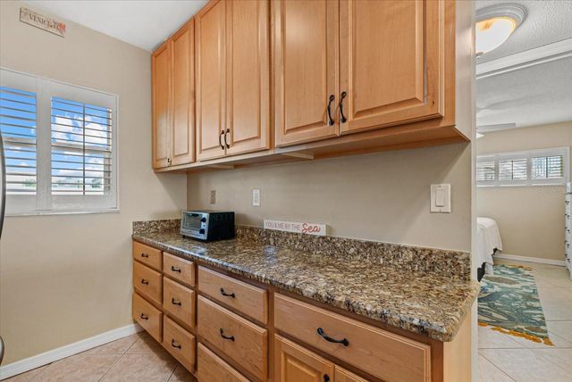 950 TARPON CENTER DRIVE 101, Venice, FL 34285