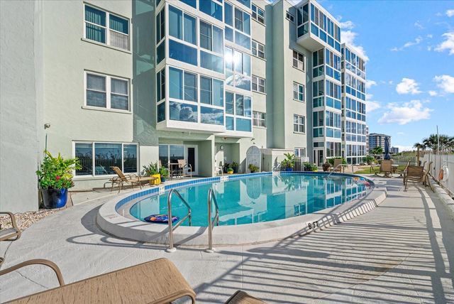 950 TARPON CENTER DRIVE 101, Venice, FL 34285