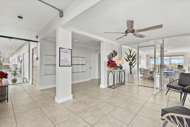 950 TARPON CENTER DRIVE 101, Venice, FL 34285