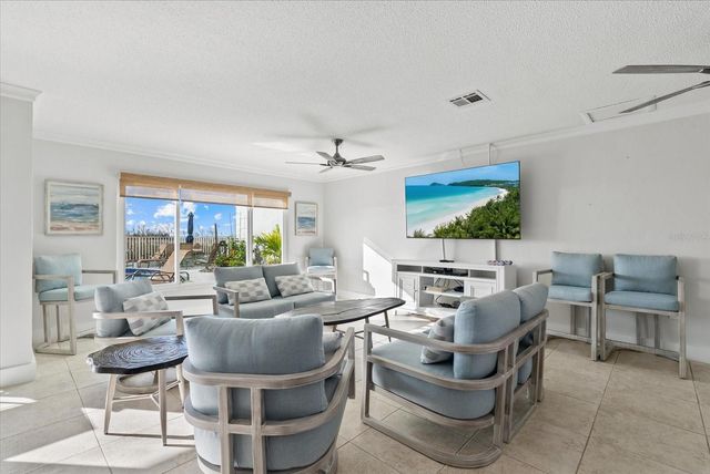 950 TARPON CENTER DRIVE 101, Venice, FL 34285