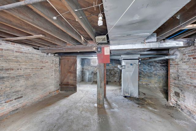 1322 Main Street, Crete, IL 60417