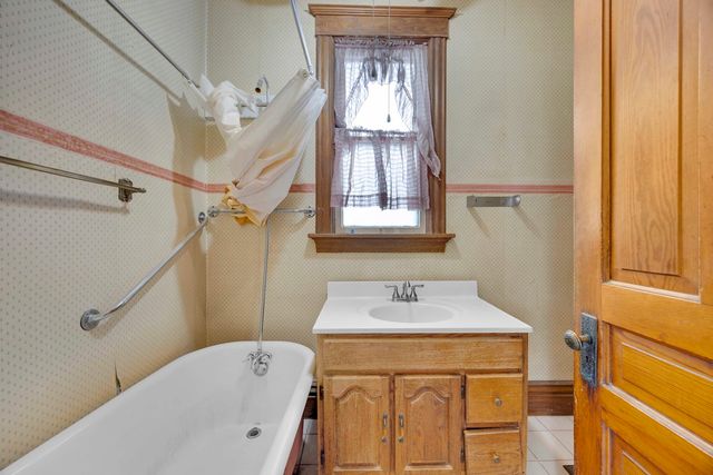 1322 Main Street, Crete, IL 60417