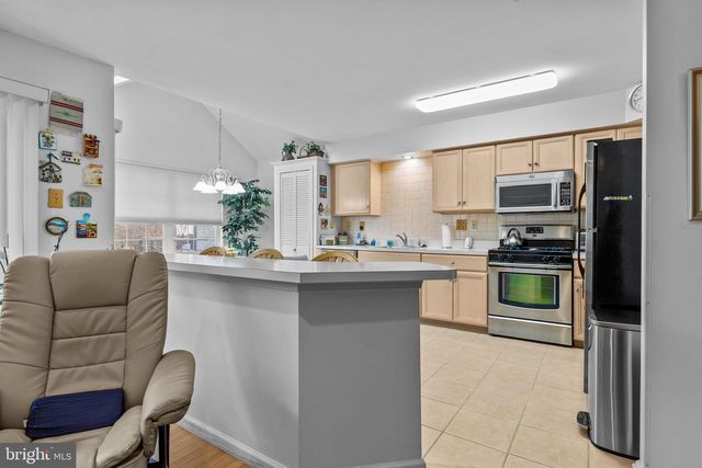 107 FILLY DR, North Wales, PA 19454