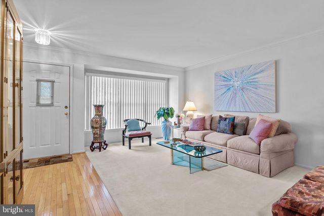 107 FILLY DR, North Wales, PA 19454