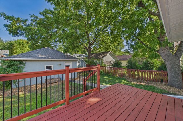 1751 Berkeley Avenue, Saint Paul, MN 55105