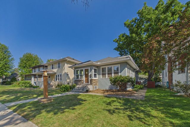 1751 Berkeley Avenue, Saint Paul, MN 55105