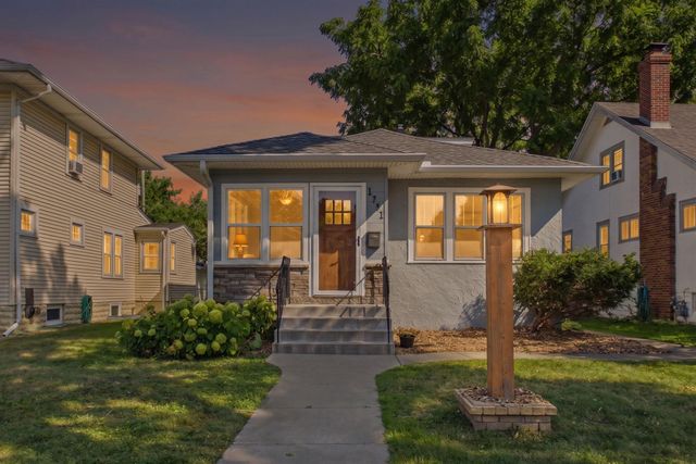 1751 Berkeley Avenue, Saint Paul, MN 55105