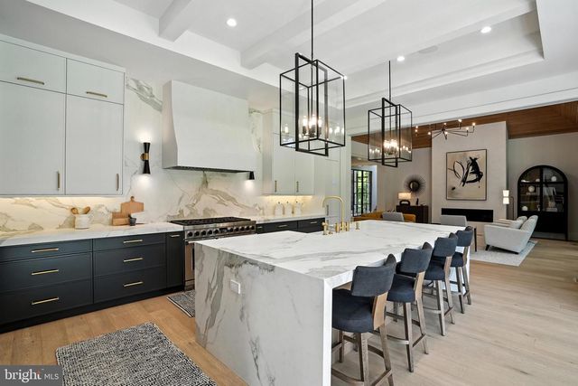 1200 JOSSIE LN, Mclean, VA 22102