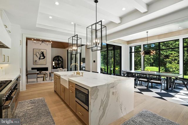 1200 JOSSIE LN, Mclean, VA 22102