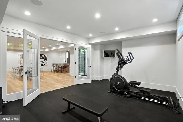 1200 JOSSIE LN, Mclean, VA 22102