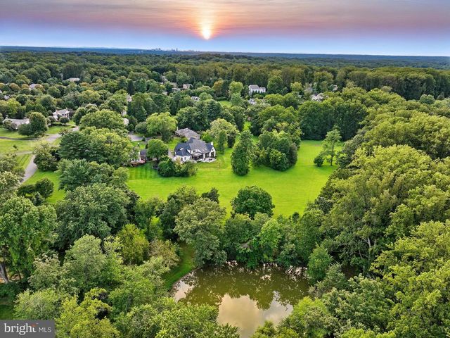 1200 JOSSIE LN, Mclean, VA 22102